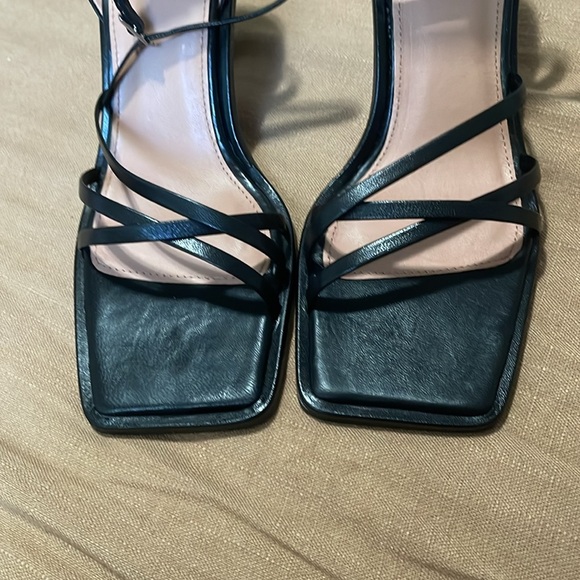 Whitles Ankle strap heeled sandals with open square toe, - Picture 7 of 9